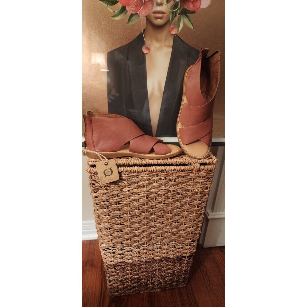 Born Womens Imani Sandal Luggage (Brown) Full Grain Leather - Sz 6